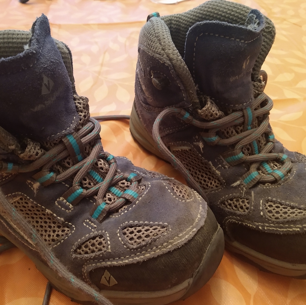 Vasque Boys Hiking Boots, Size 2